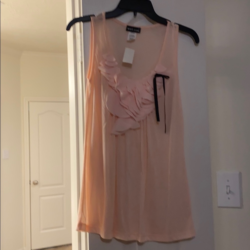 Wet seal tank top